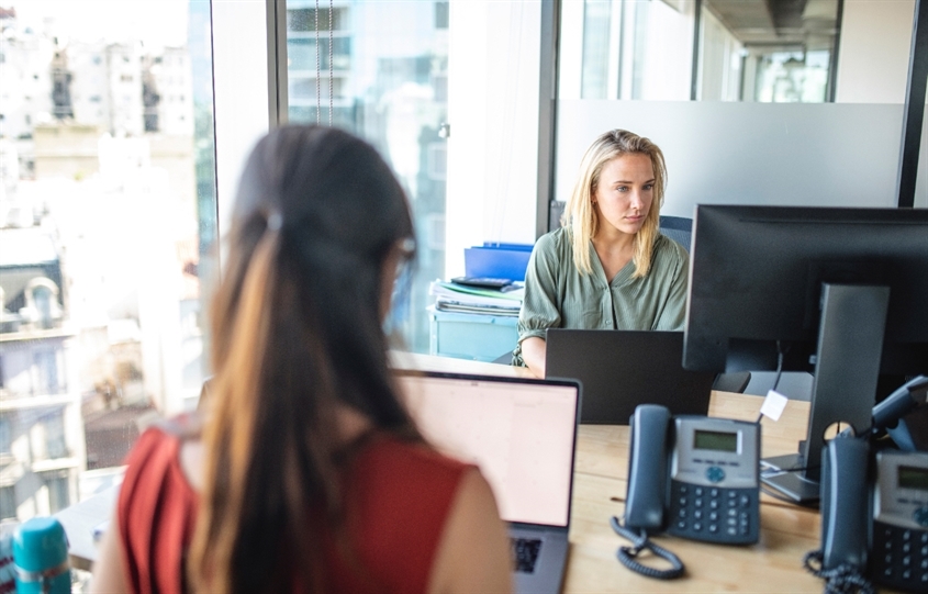 SDV Servicepartner der Versicherungsmakler AG: @ Work SDV Servicepartner der Versicherungsmakler AG: @ Work