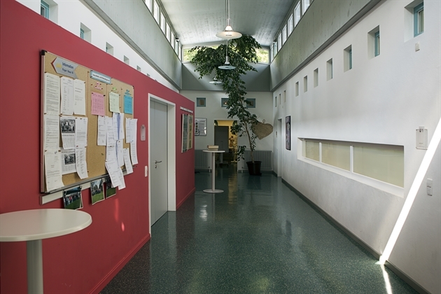 Zentrum für Psychiatrie Calw - Klinikum Nordschwarzwald (AdöR): Schulgebäude Pflegefachkraft