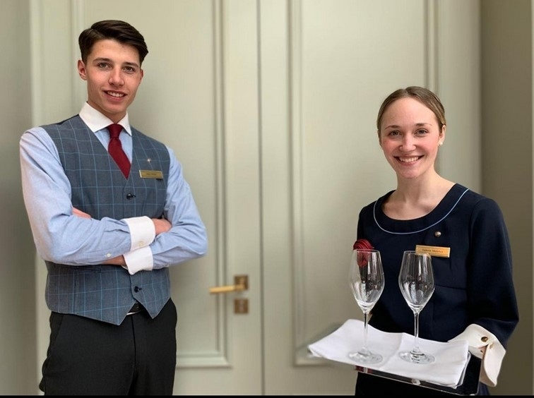 Brenners Park-Hotel & Spa: Service Team