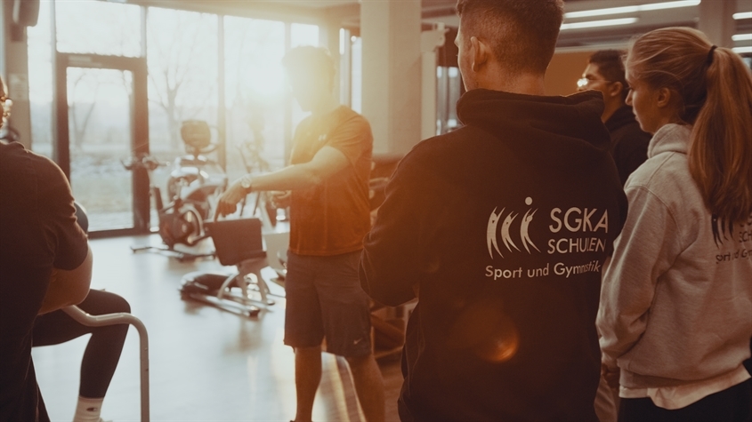 SGKA Schulen gGmbH: Praxisfach im Fitnessstudio