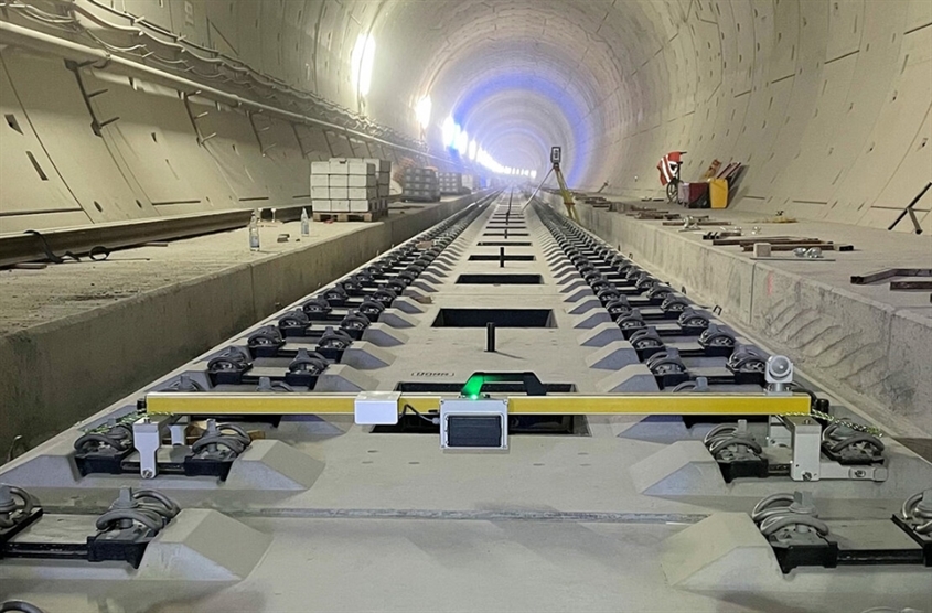 GEO-METRIK AG: Vermessung im Tunnel