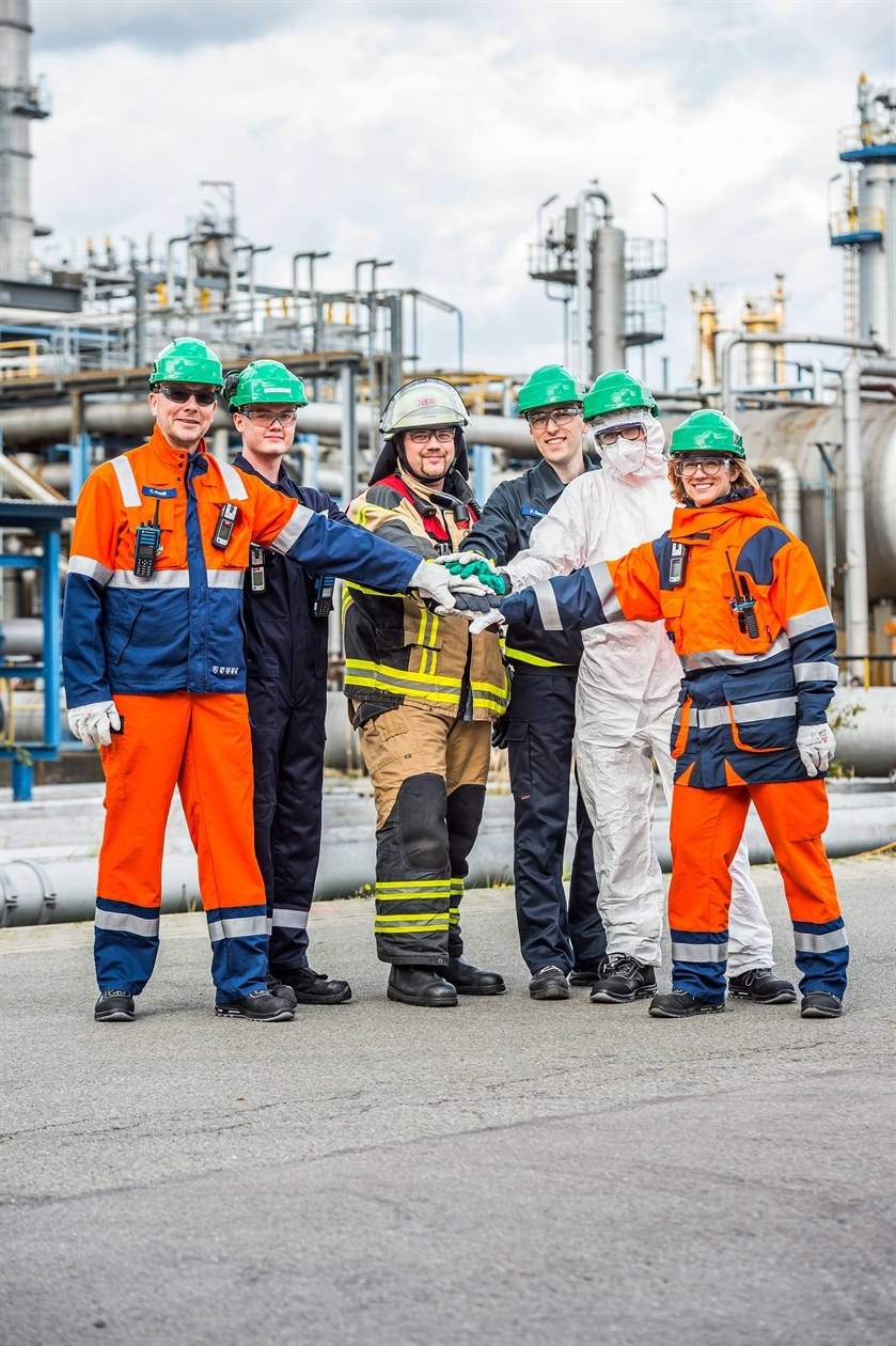 HOLBORN Europa Raffinerie GmbH Bild 2