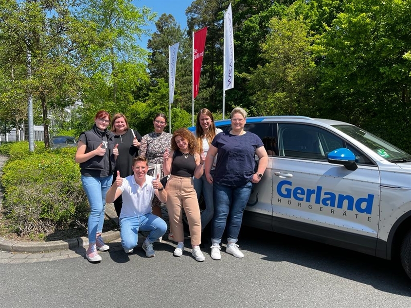 Gerland Verwaltungs GbR: Ausflug mit dem 3 LJ. zum Hörgeräte Hersteller