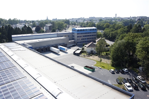 Brangs + Heinrich GmbH: Gesamtansicht Verwaltungsgebäude, Produktions- und Lagerhallen