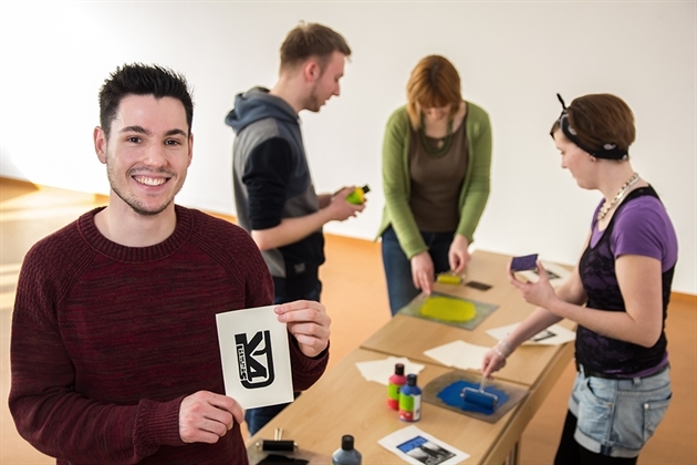 Medienschule Babelsberg (BFS): …drucken Medienschule Babelsberg (BFS): …drucken