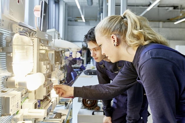 Stromnetz Hamburg GmbH: In dieser Ausbildung steht Spannung auf dem Programm! Ausbildung zum Elektroniker für Betriebstechnik (w/m/d)