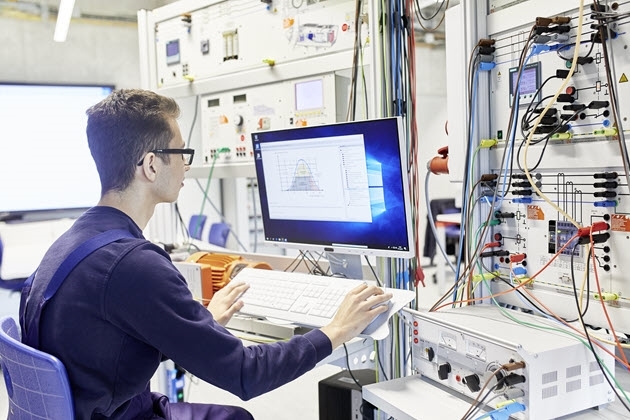 Stromnetz Hamburg GmbH: Sie finden die Praxis in einem technischen Unternehmen interessant, schätzen aber auch die Theorie eines Studiums? Bachelor of Science Informatik Technischer Systeme (w/m/d)