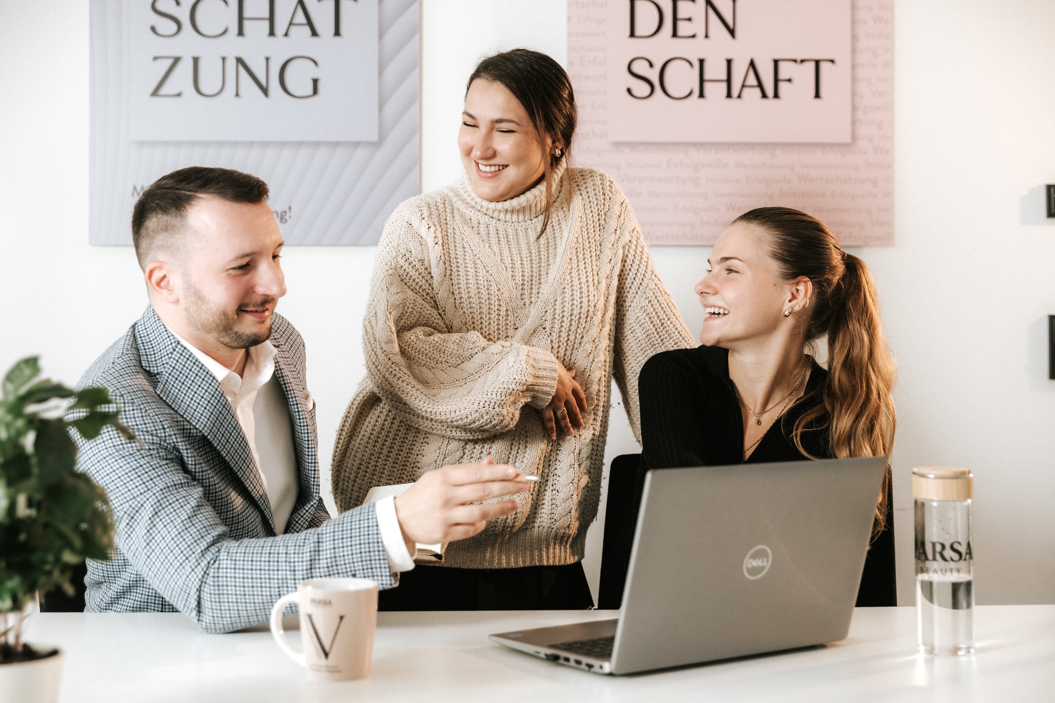 PARSA HAAR- UND MODEARTIKEL GMBH Bild 2