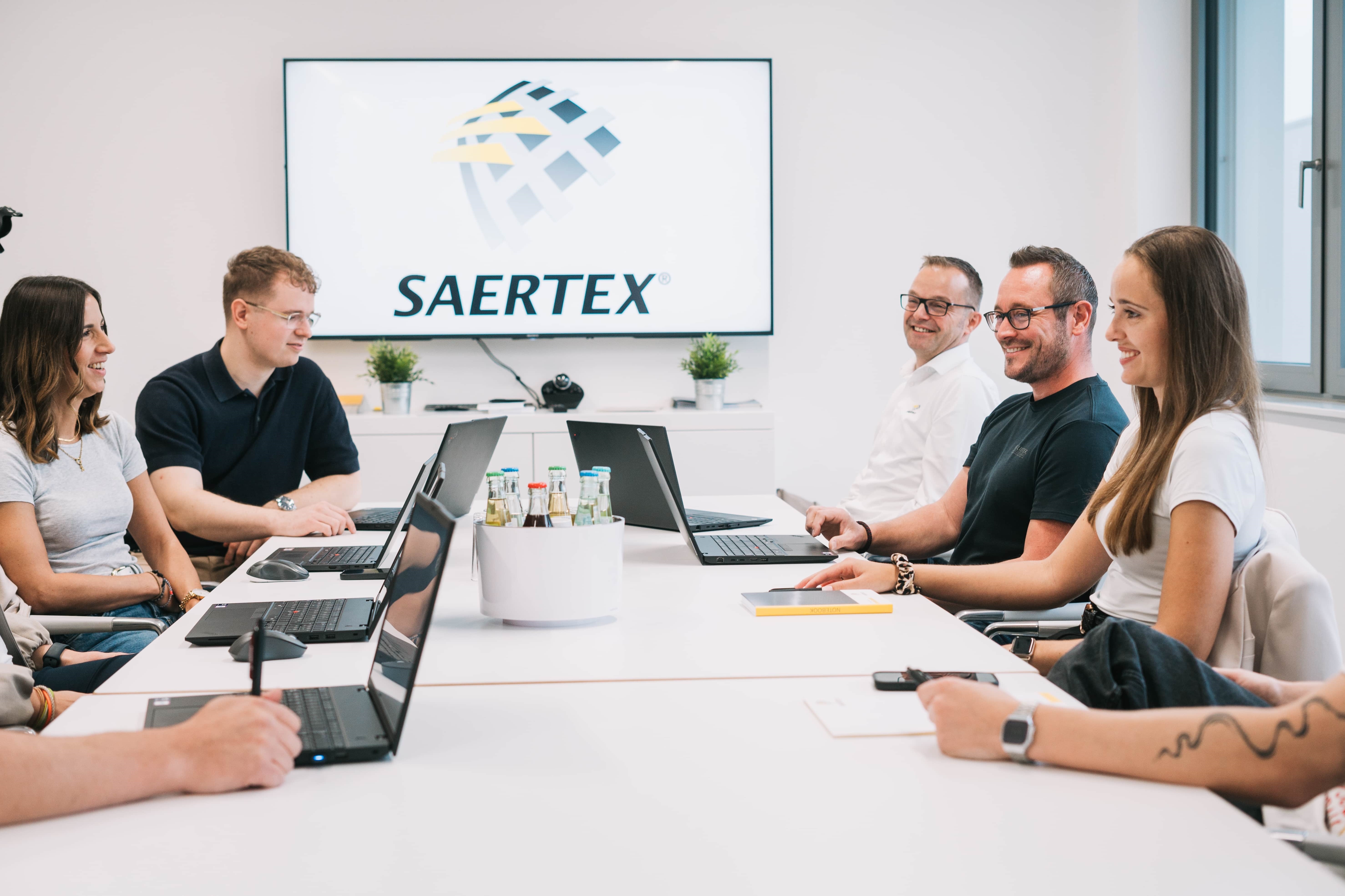 SAERTEX GmbH & Co. KG Bild 2