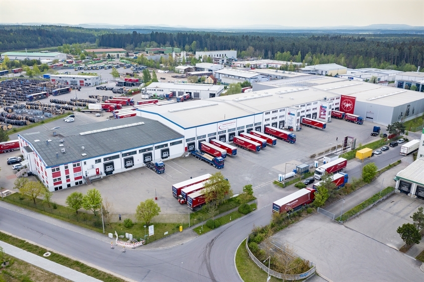 Heinloth Transport GmbH & Co. KG: Betriebsgelände Roth