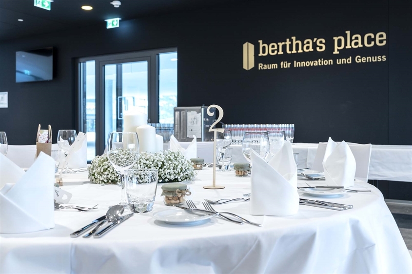 FH-Service GmbH: Hochzeiten bertha's place