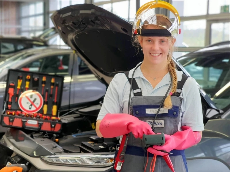 Auto Thüllen Niederrhein GmbH & Co KG Bild 2