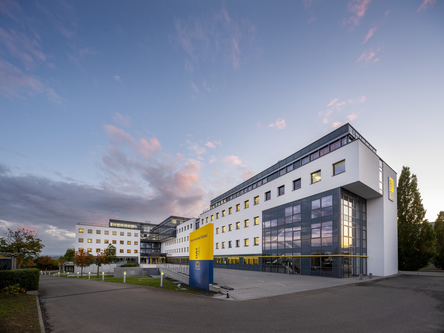 Deutsche Automobil Treuhand GmbH Bild 6 Deutsche Automobil Treuhand GmbH Bild 6