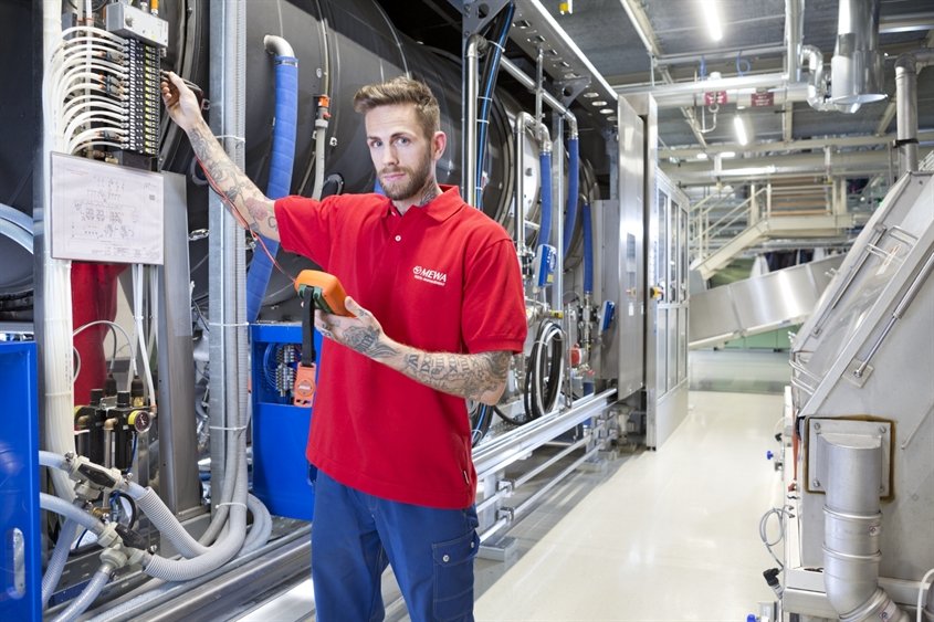 MEWA Textil-Service AG & Co. Management OHG Ausbildung: Infos & freie ...
