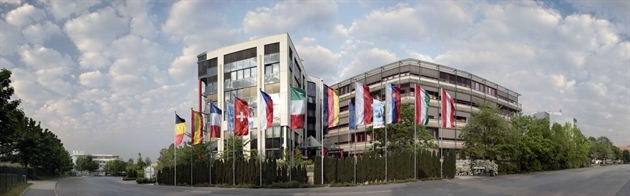 MEWA Textil-Service AG & Co. Management OHG: Die Zentrale in Wiesbaden