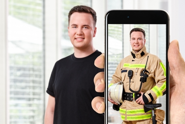 Evonik Industries AG: Gefährdungen erkennen und bekämpfen – Sebastian macht seine Ausbildung zum Werkfeuerwehrmann.