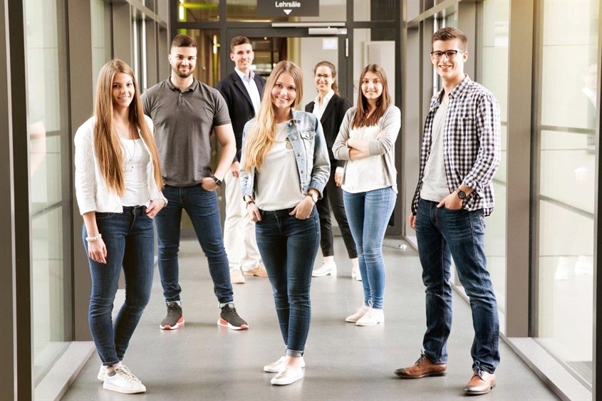 Finanzämter RheinlandPfalz Ausbildung Infos & freie Stellen Azubiyo