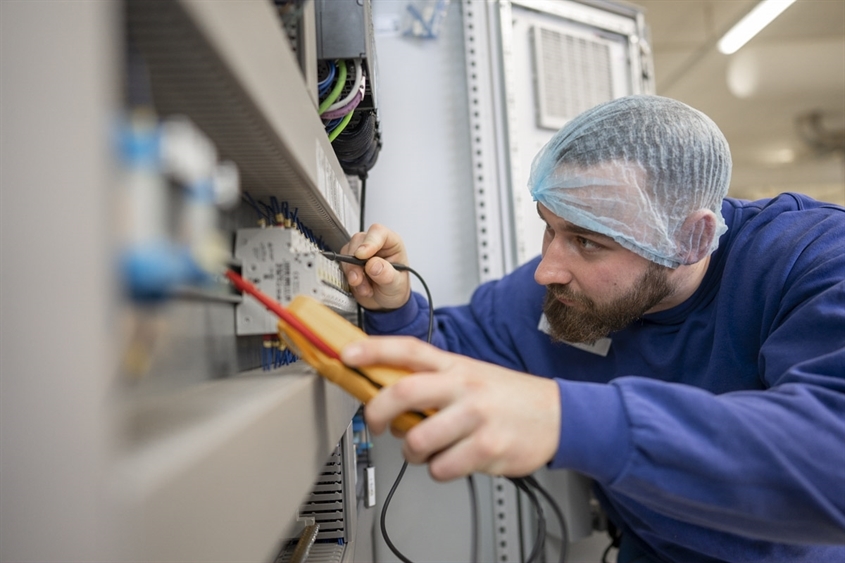 BAKER & BAKER Germany GmbH: Elektroniker für Betriebstechnik