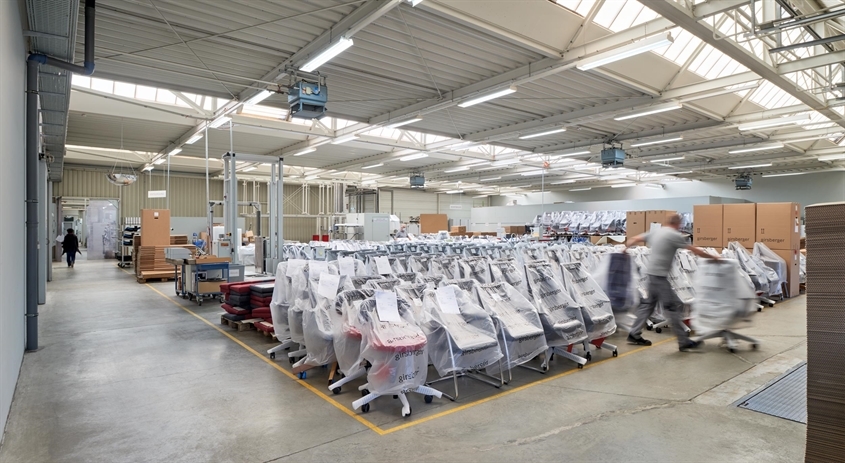 Girsberger GmbH Sitzmöbelfabrik: Spedition Girsberger GmbH Sitzmöbelfabrik: Spedition