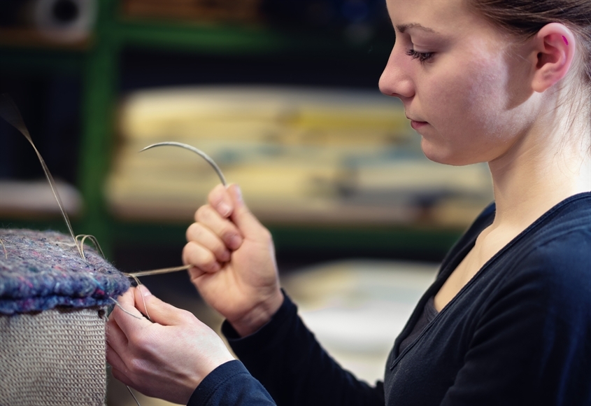 Girsberger GmbH Sitzmöbelfabrik: Ausbildung zur Industriepolsterin