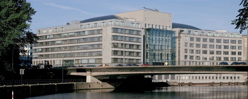 DIHK | Deutscher Industrie- und Handelskammertag e.V. Ausbildung: Infos ...
