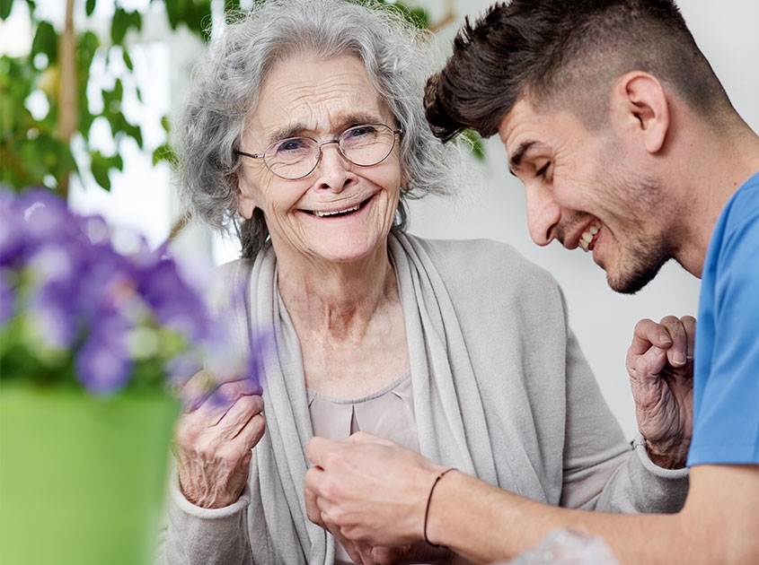 Alloheim Senioren-Residenzen SE: Unsere Bewohner freuen sich über die gemeinsame Zeit