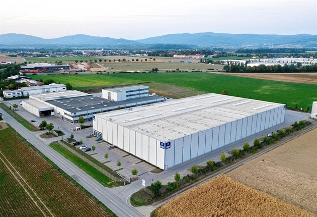 Rubix GmbH: Unser Hauptsitz in Plattling mit Logistik Center