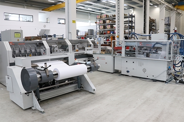 BW der Papersystems Hamburg GmbH: Eine unserer Kleinformat-Schneidemaschinen
