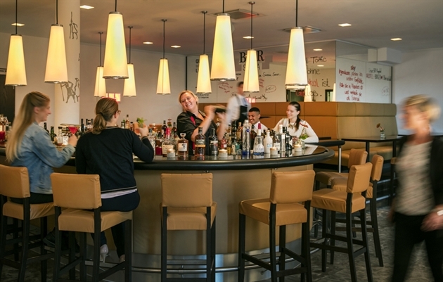 ARCOTEL Hotels & Resorts GmbH: BAR SCALA ARCOTEL Hotels & Resorts GmbH: BAR SCALA
