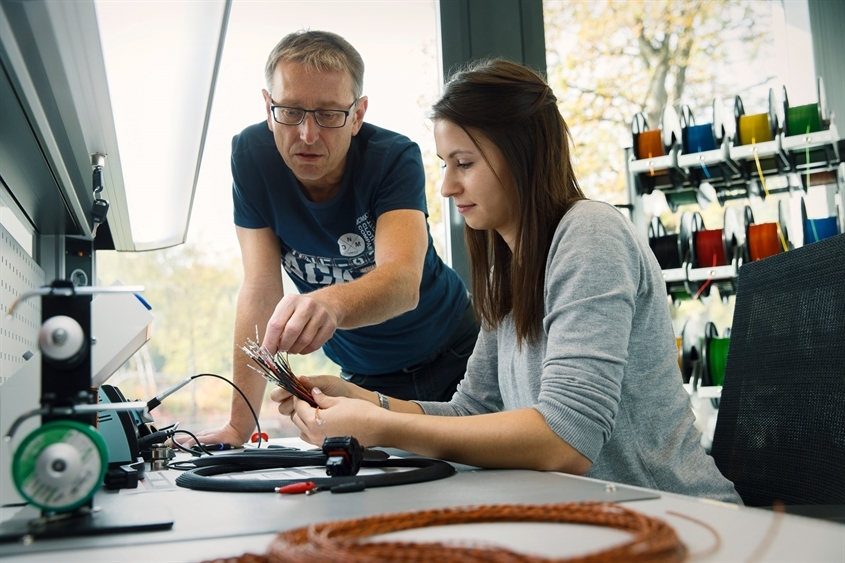 Vector Informatik GmbH Ausbildung: Infos & freie Stellen | AZUBIYO