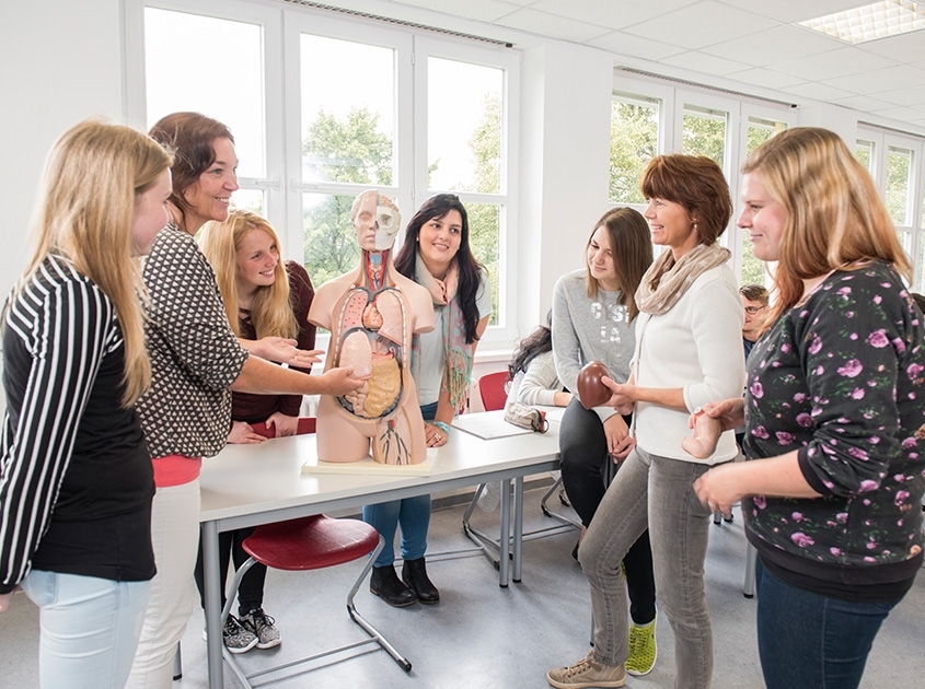 GeBO Gesundheitseinrichtungen des Bezirks Oberfranken: Berufsfachschule